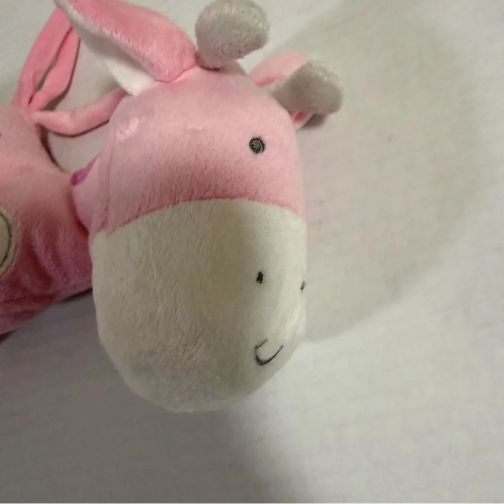 EUC Blankets & Beyond Pink Plush Giraffe Super Soft And Luxurious 10 Inch Lovie